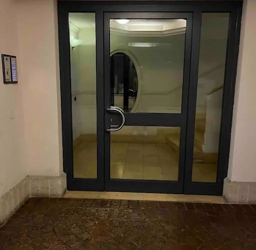 Residenza Dell Agrifoglio Apartment *